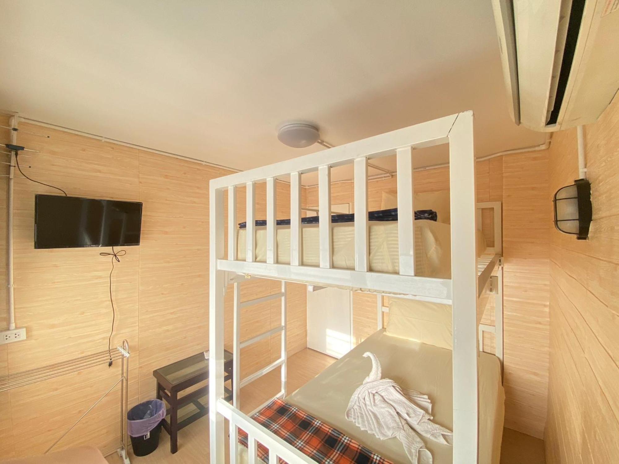 Steve Lady Hostel Bangkok Kültér fotó